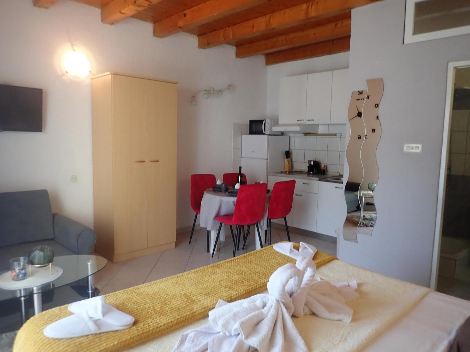 Apartmani Nil Baric Draga Exterior photo